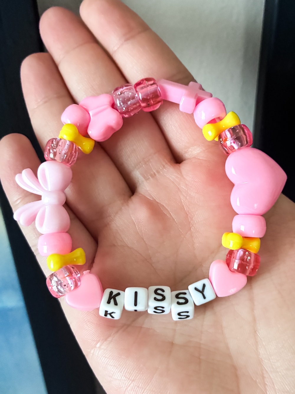 Poppy Playtime: Kissy Missy Inspired Kandi Bracelet